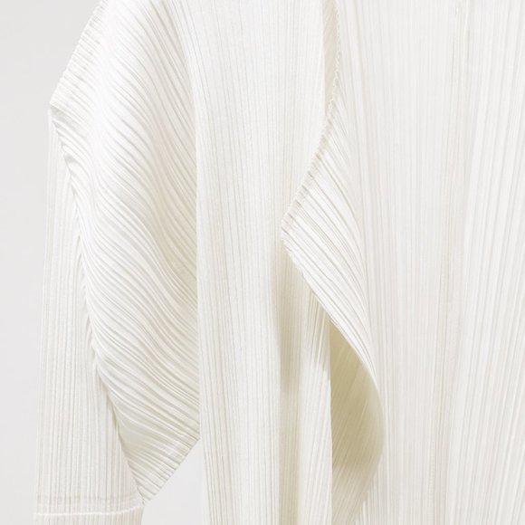 Issey Miyake Pleats Please White Pleated Cardigan - Picture 5 of 10